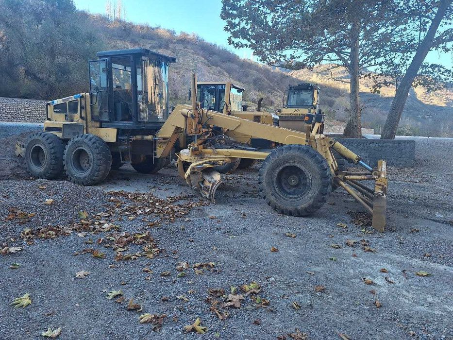 Грейдер сотилади