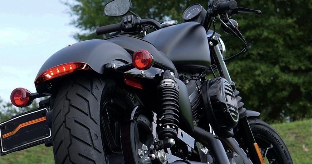 Лед стоп за чопър, бобър, мотор с вградени мигачи.