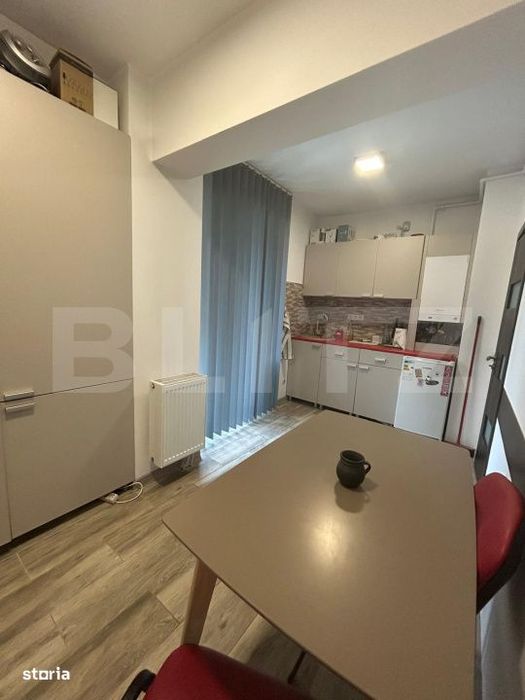 Apartament cu 3 camere, ideal pentru activitati de birou, zona Livezen