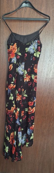 Дълга рокля асиметрична