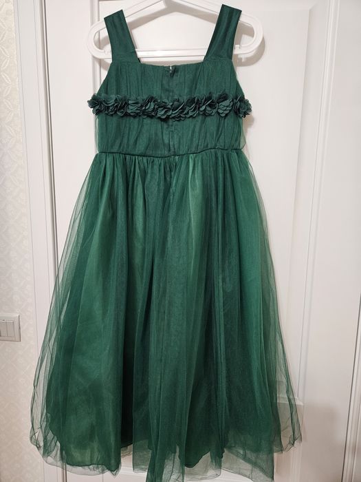 Нарядное платье для девочки