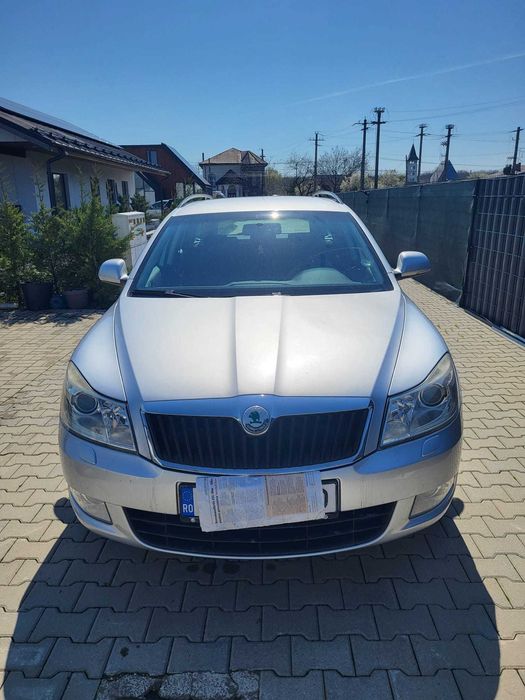 SKODA Octavia 2011 — imagine 3