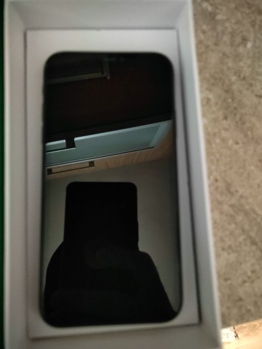 IPhone 11, 64 GB  Negru