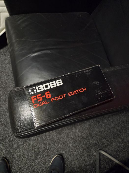 Boss dual footswitch