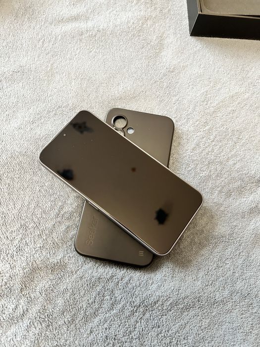 Телефон Solana Seeker