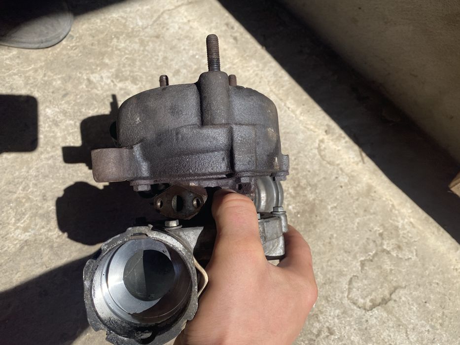 Turbosuflanta Garrett