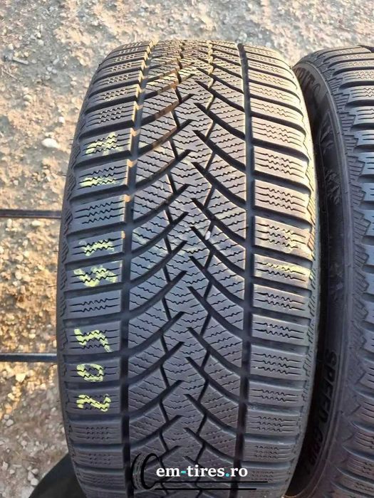 SET 2 Anvelope Iarna 205/45 R17 Semperit Speed Grip 3