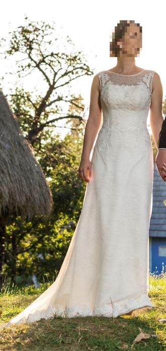 Rochie mireasa A line