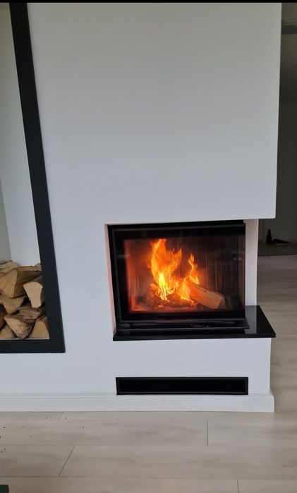 Focar cu sticla pe două laturi