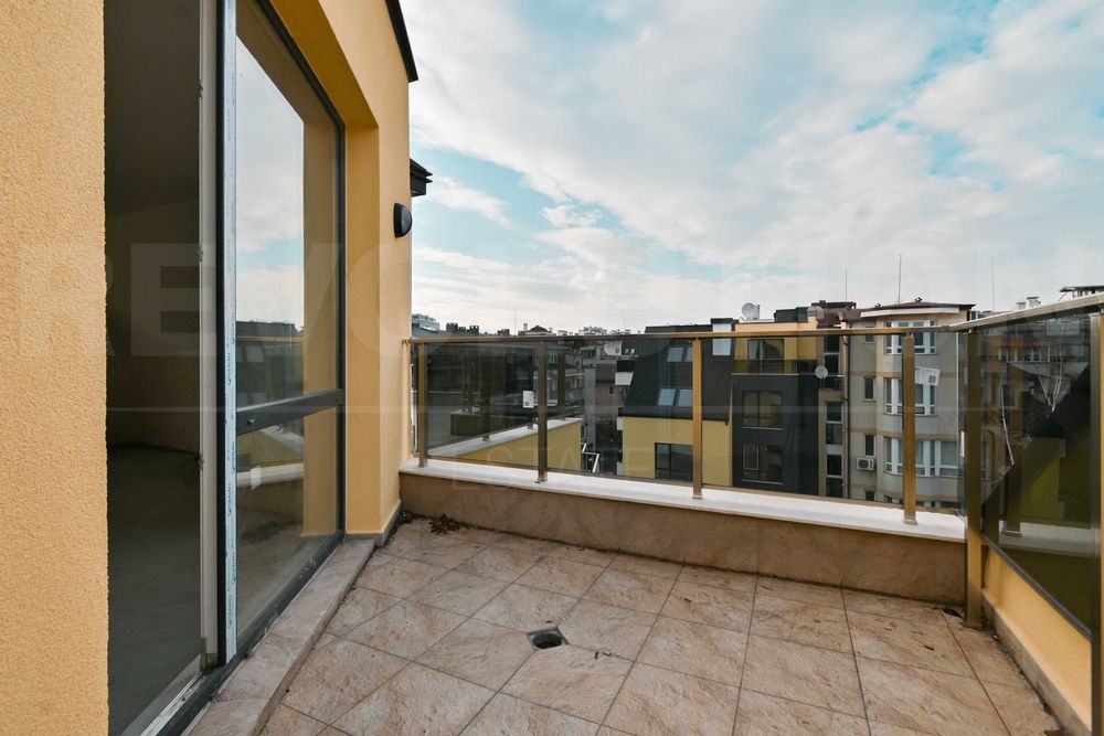 Продава се Тристаен апартамент в София, Манастирски ливади - 173 кв.м за 1388 €/кв.м - Снимка #9
