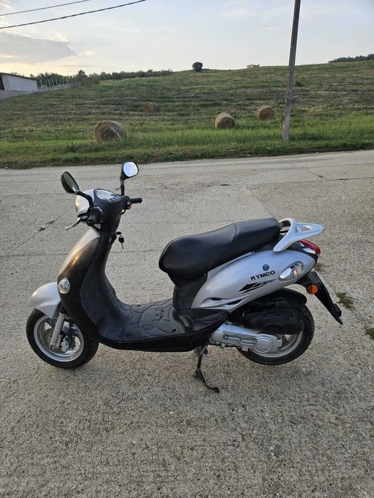 Scuter Kymco YUP50