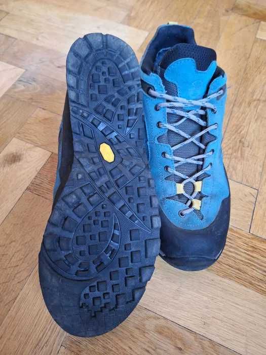 Ghete semighete approach drumetie hike Hanwag GTX goretex vibram 44