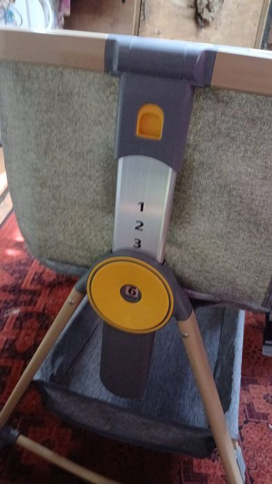 Продам манеж с пеленальной доской