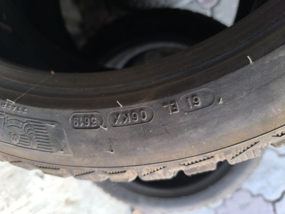 Продам зимний шины.