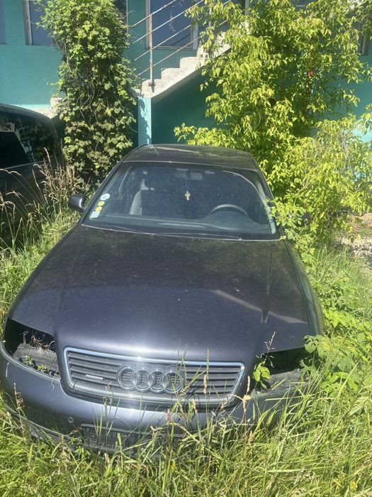 Dezmembrez Audi A6 C5 motor 2.5 4x4
