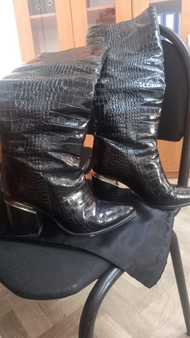 продам сапоги  зимние