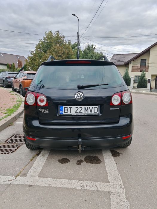 Vând Golf 5 Plus diesel
