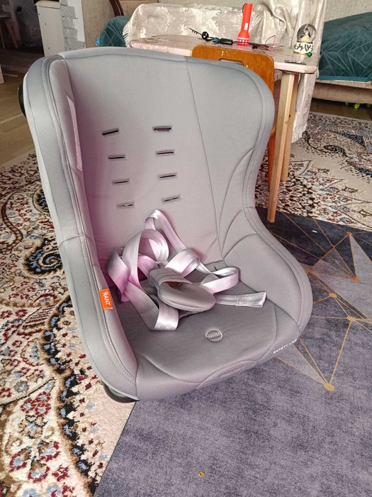 Продам автокресло