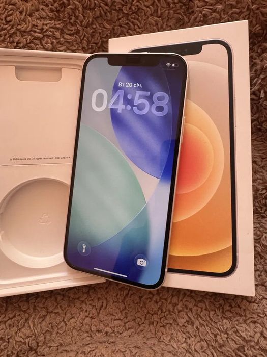 iPhone 12 white.