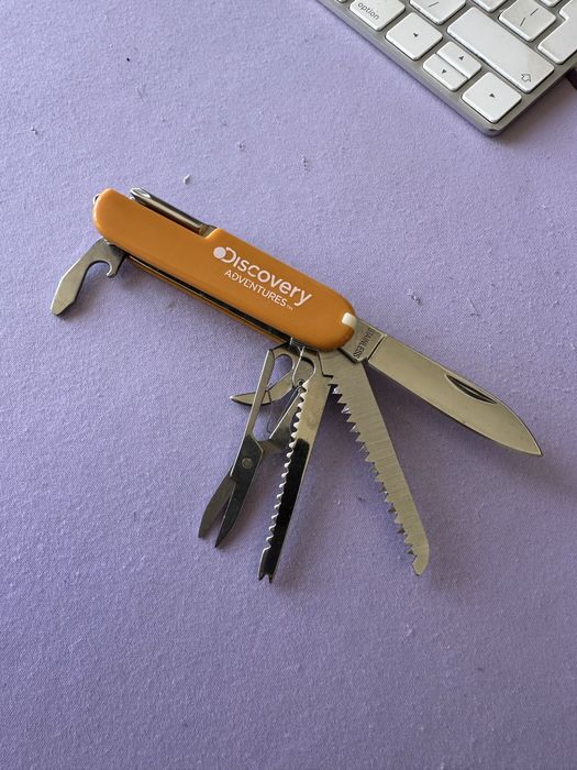 Джобен нож швейцарски