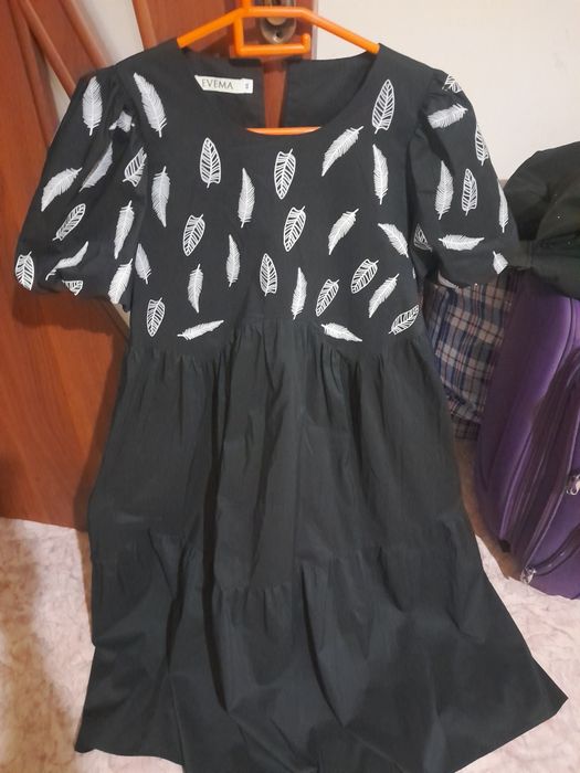 Продам платье разные почти новый