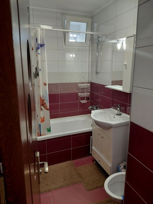 Vand apartament cu 2 camere IN TEREZIAN