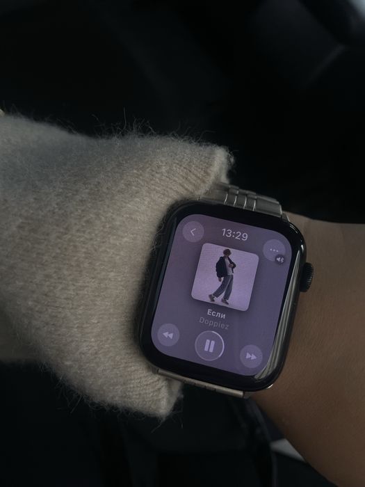 Apple watch SE 2 GEN 44 mm.