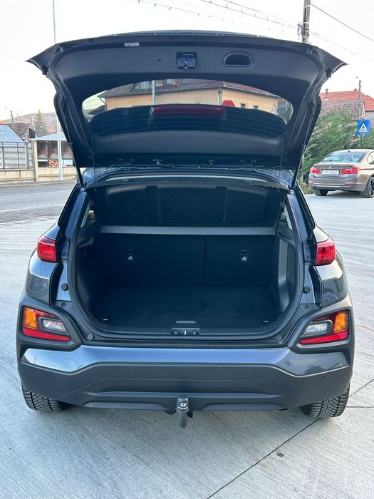 Hyundai Kona motor 16 benzina automat 4x4 an 2019