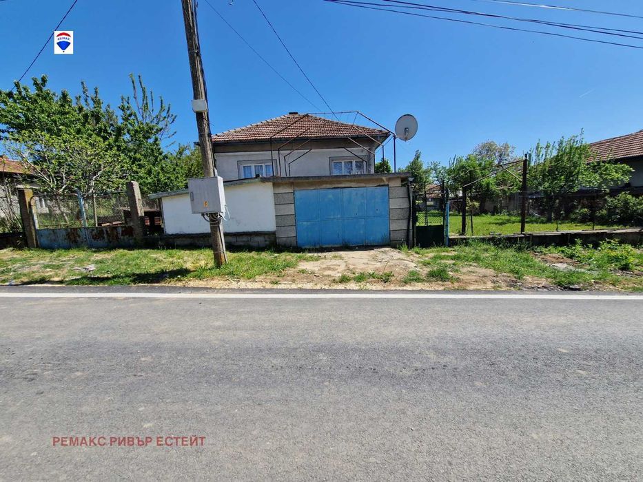 Къща за продажба в гр. Борово