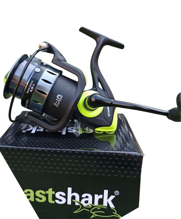 Set 2 Mulinete Feeder Eastshark ZY 6000 8+1 rulmenti