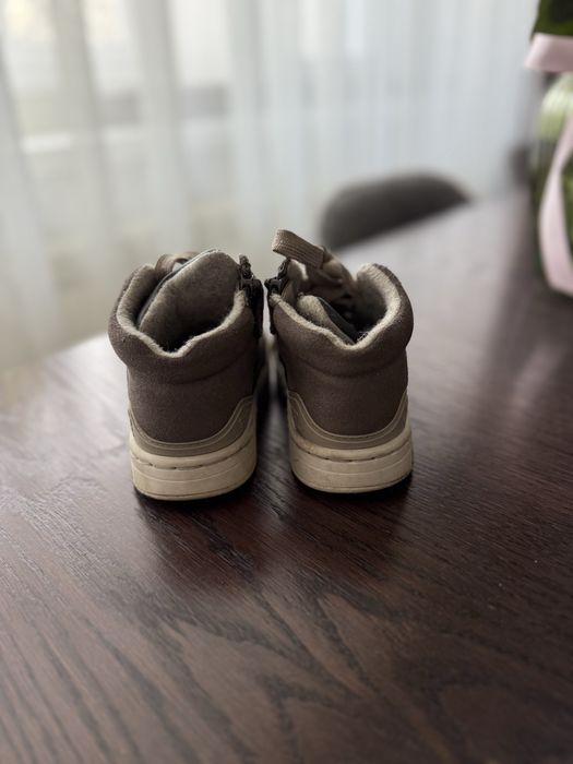 Демисезонная детская обувь