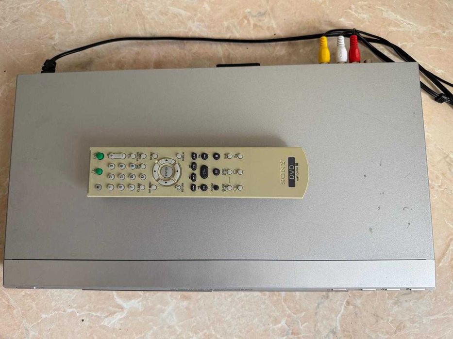 DVD-проигрыватель Sony DVP-NS30