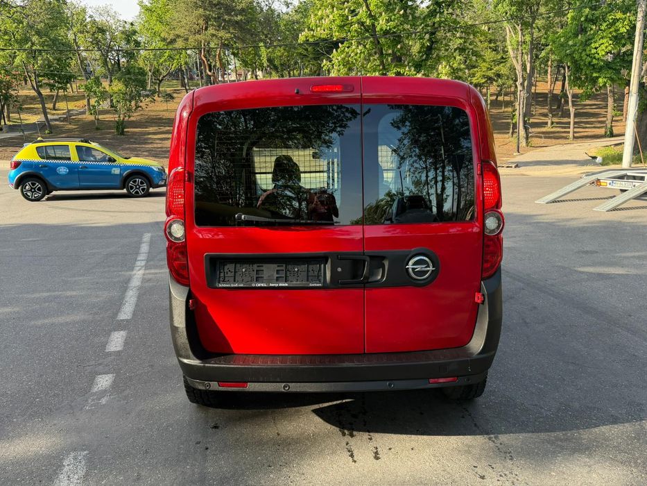 Opel Combo 1.3 Cdti 2014