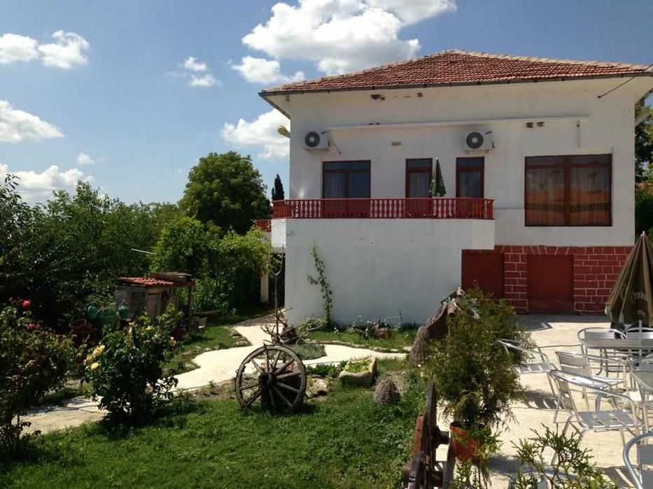 Продава се Хотел в Провадия - 2200 кв.м за 91 €/кв.м - Снимка #9