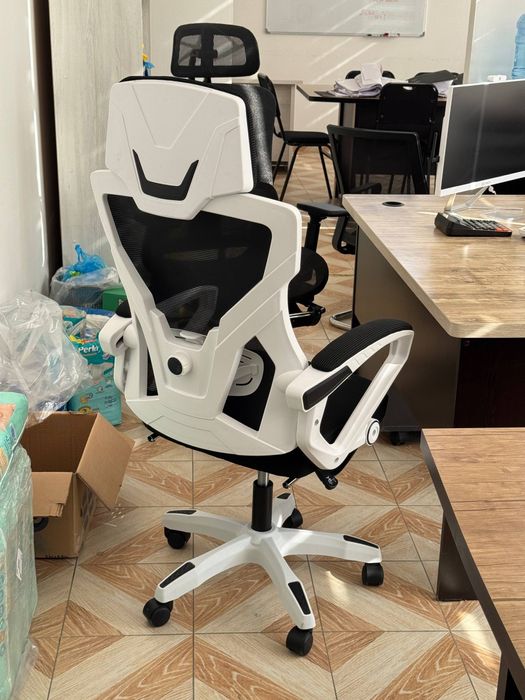 Офисное кресло, игровое кресло сетчатое