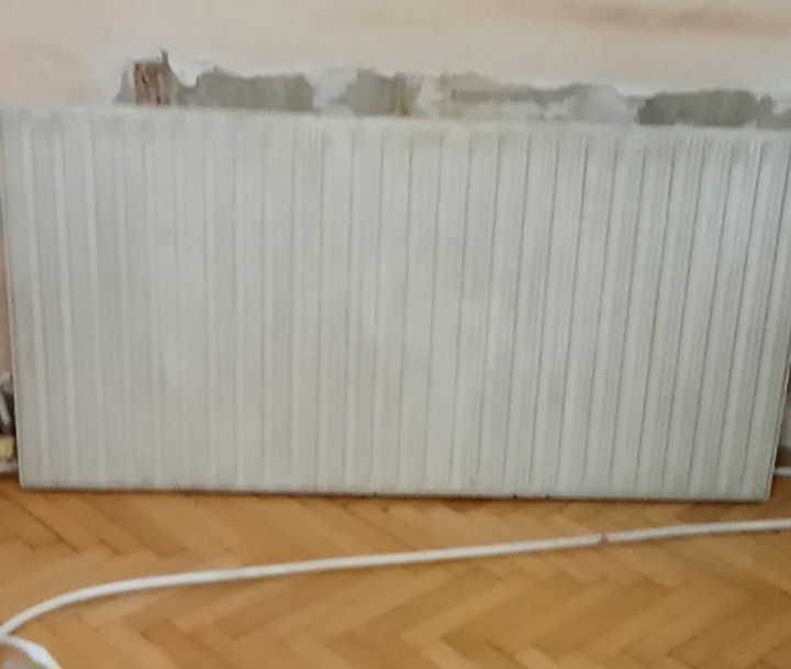 ПОДАРЯВАМ Радиатори за  стена