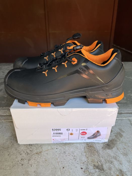 Vand pantofi protectie Uvex marimea 43