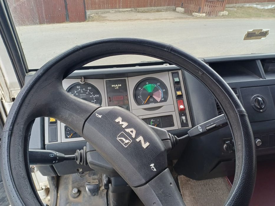 Vand Autobasculanta MAN 4x2