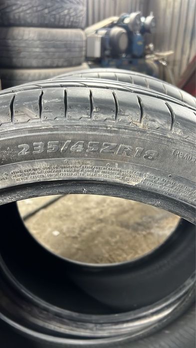 Шины 235/45R18 (2шт)