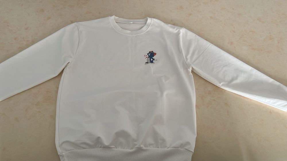 Кофта сатылады от силы 3 рет киілген