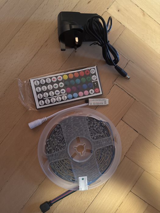 Banda led 20m cu telecomanda