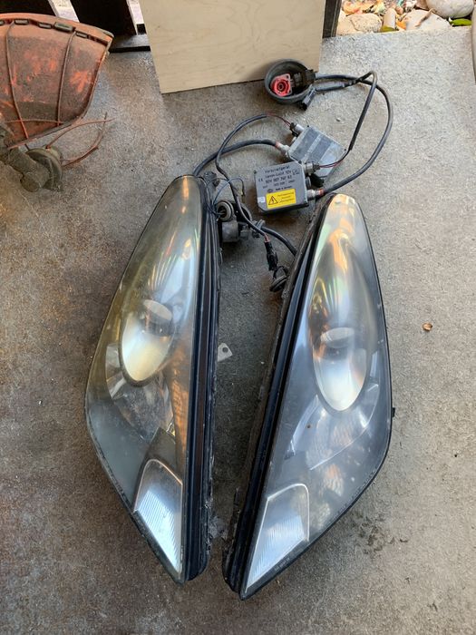 Фары передние t23 целика celica Toyota таета