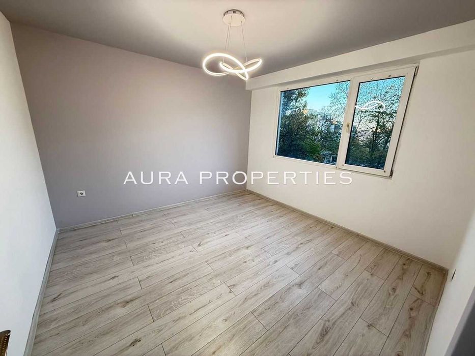 Продава се Двустаен апартамент в Разград, Житница - 62 кв.м за 1234 €/кв.м - Снимка #1