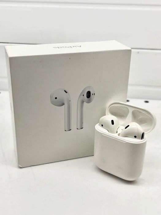 Продам airpods 2