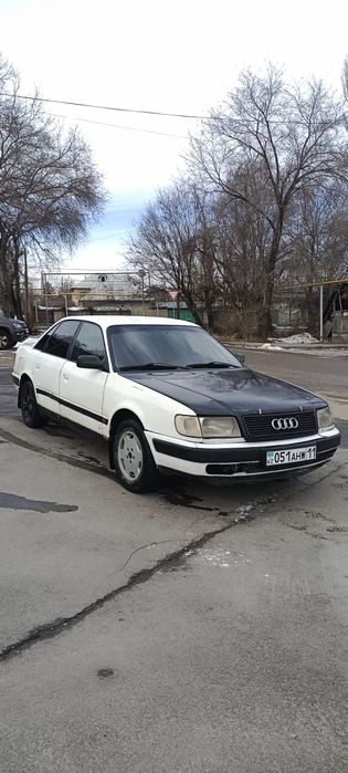 Продам Ауди с4 на ходу