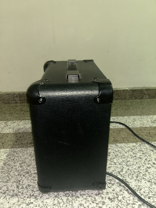 Комбоусилитель Marshall MG10G