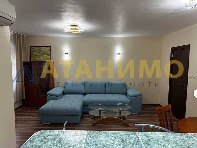 Дава се под наем Тристаен апартамент в София, Белите брези - 80 кв.м за 620 € - Снимка #1