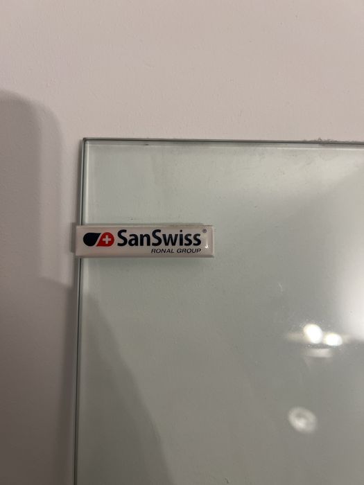 Vand paravan dus din sticla