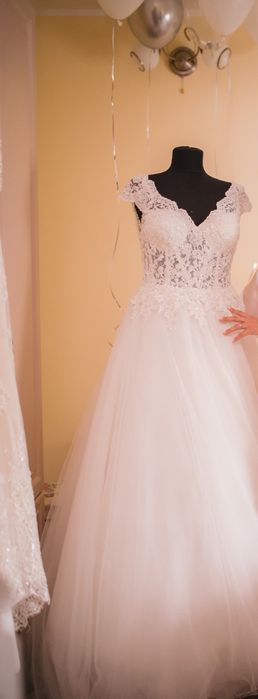 Rochie mireasa A line si sirena