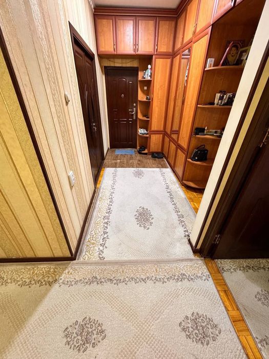 Юнусабад 14 Лулу магазин 3/4/5 балкон 2х6м 78м²